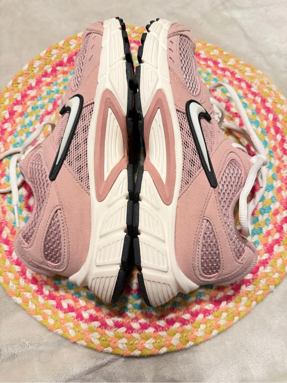 Nike V5 RNR Women's Particle Pink/Black/Ivory Mesh Athletic Sneakers 8.5m - Picture 8 of 12